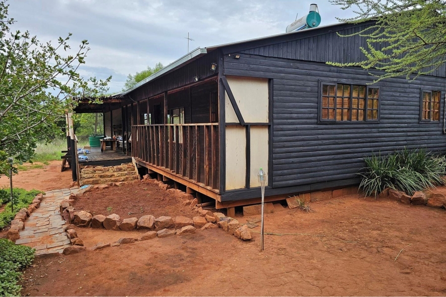 3 Bedroom Property for Sale in Groot Marico Rural North West